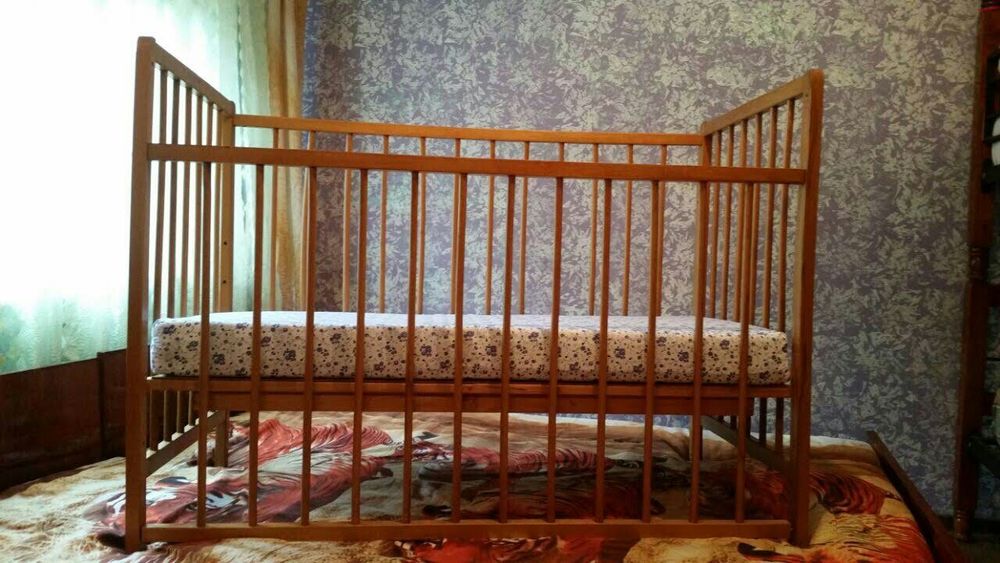 Продам манеж