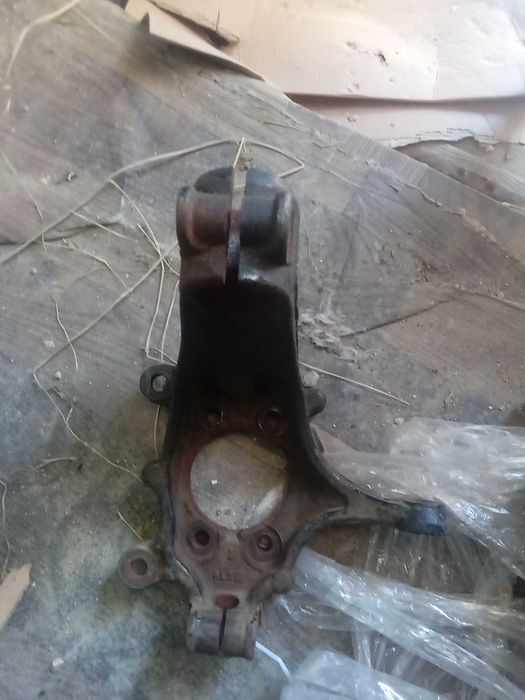 Держатель тормозного суппорта