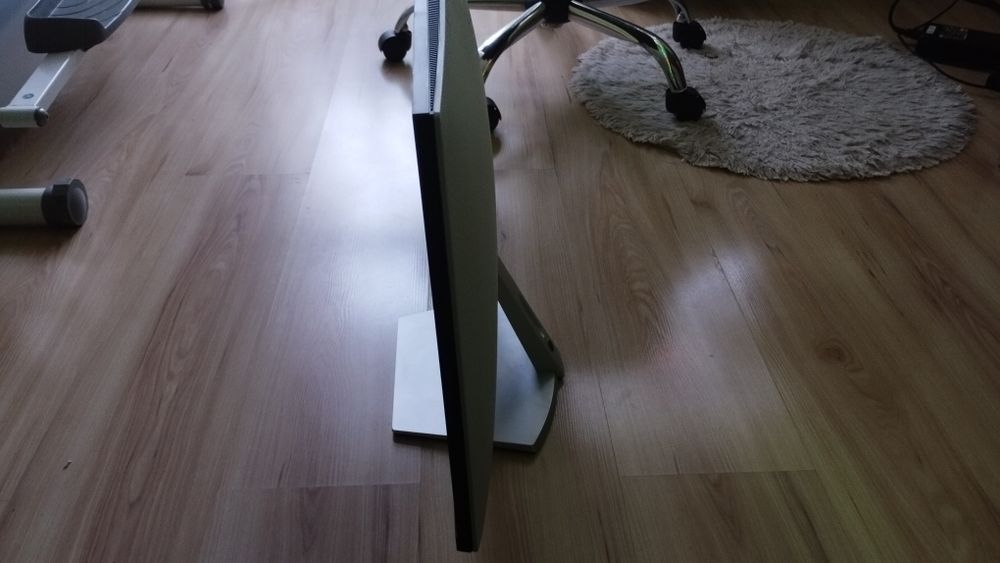 Monitor Dell  27 inch