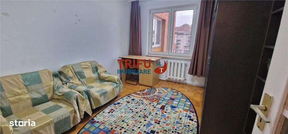 Apartament 4 camere de inchiriat zona Centru