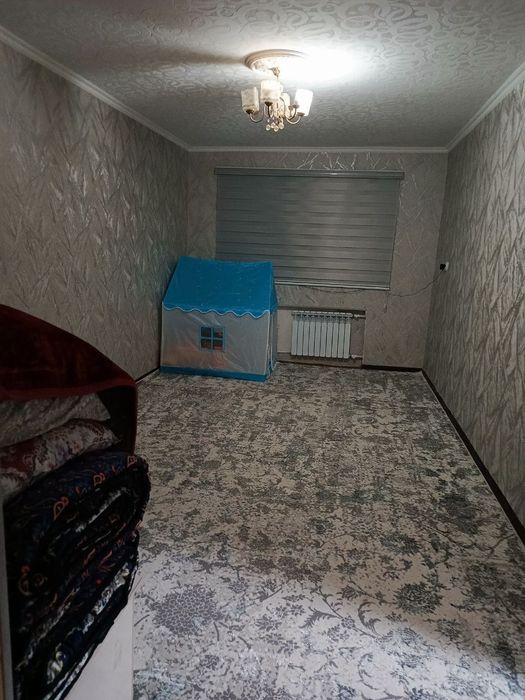 Чирчикдаги 2 хона уйимни сотаман.