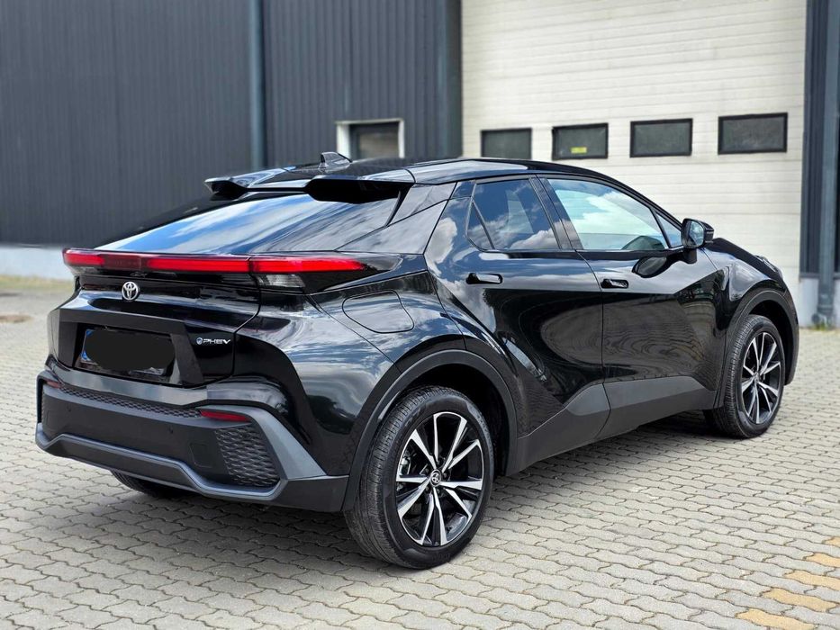 TOYOTA C-HR 2025 — imagine 4
