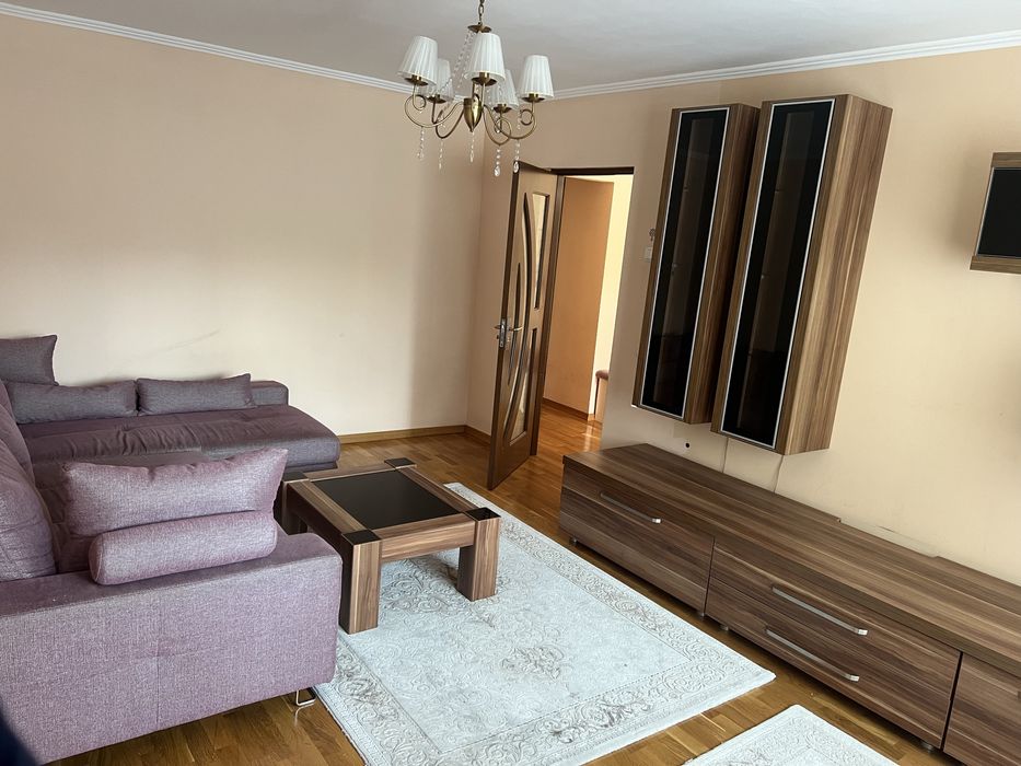Inchiriez apartament cu 4 camere pe buftea