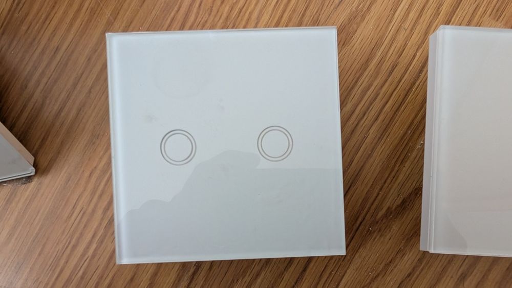 Смарт Контакти и Ключове (Стъклен панел/WiFi) – Tuya / Smart