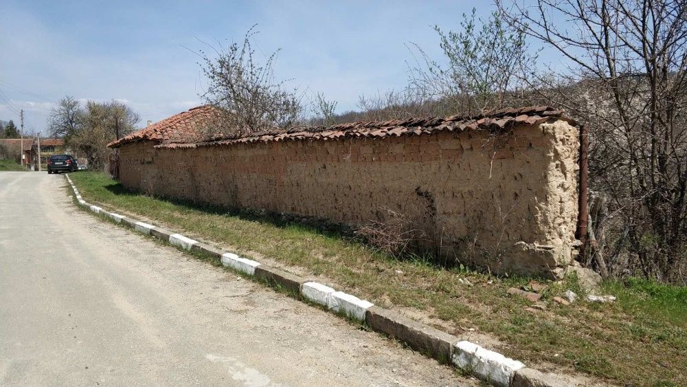 Продава се Парцел в Казанлък - 600 кв.м за 28 €/кв.м - Снимка #4