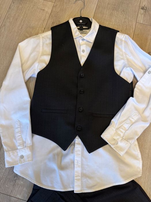 Детски официален костюм за момче