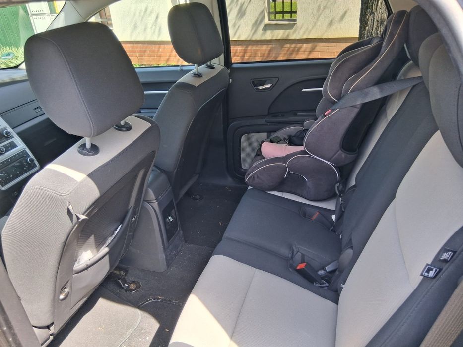 Dodge Journey 7 locuri