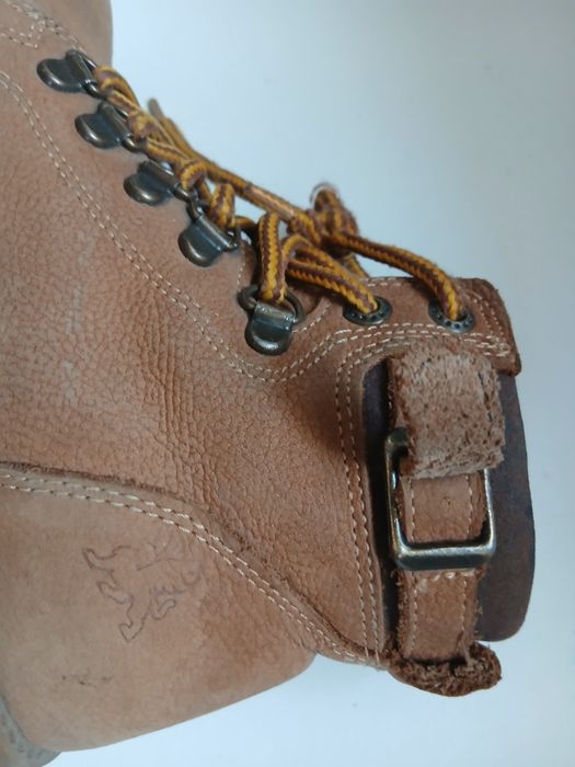 Продам ботинки детские