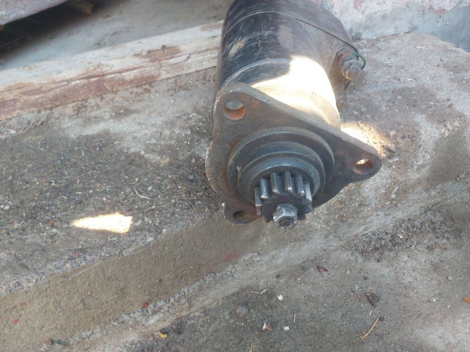 Vând electromotor