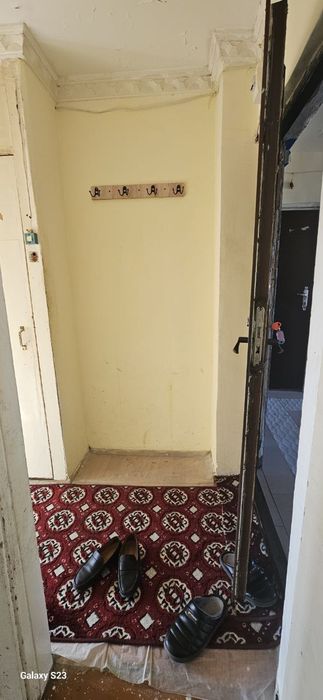 Срочно продается 1 ком.. квартира Партсезд . М. Хайдарова