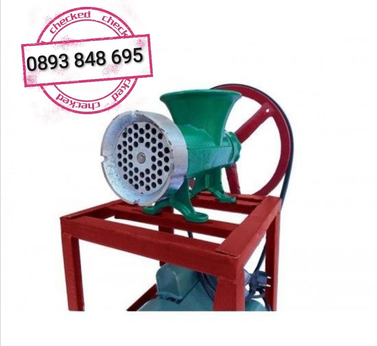 Месомелачка Чугун No32 ROMANIA с Руски двигател Монофазен 1,5kW