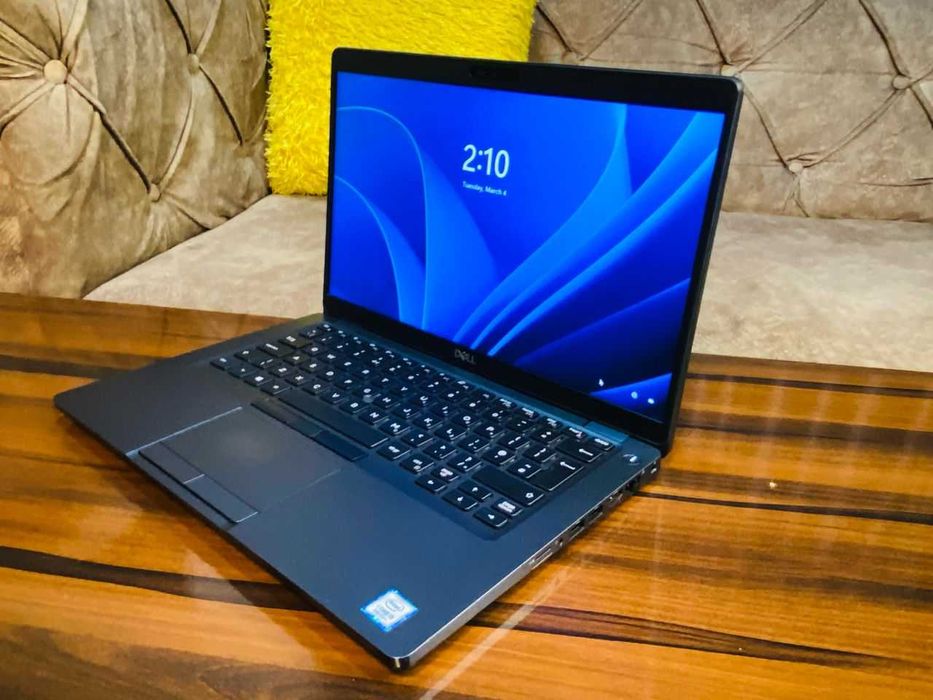 Dell Latitude 5400 – Touchscreen, Amprentă, Face ID, Baterie Nouă 61Wh