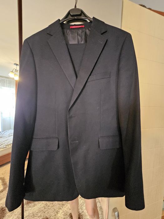 Продам мужской костюм (Турция)