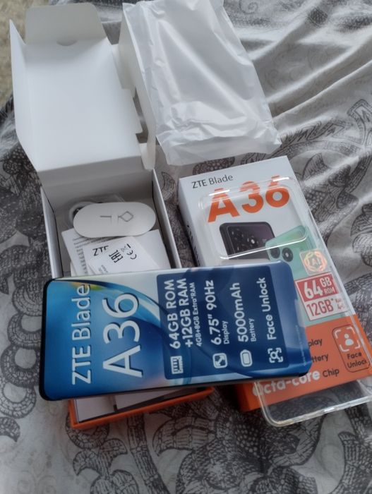 Продам смартфон zte