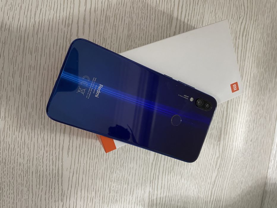 Телефон Xiaomi
