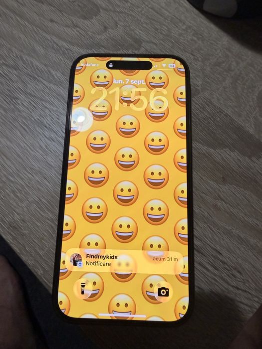 Iphone 15 negru 128 gb