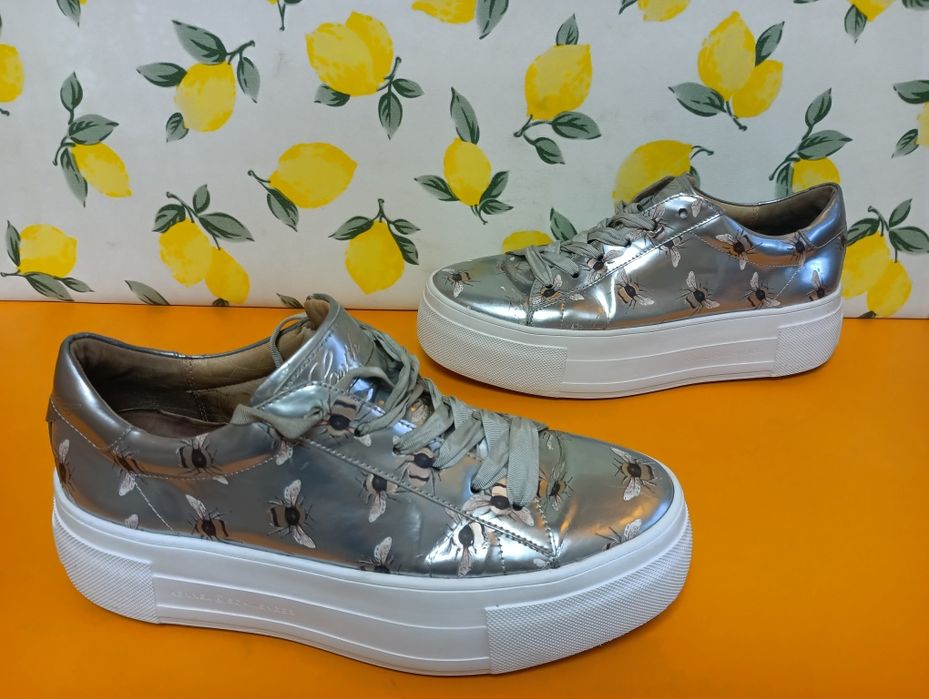 Kennel Schmenger N 42 кожени - 55 лв