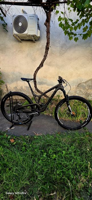 Bicicleta full Evil Insurgent 29er carbon