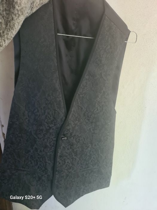 Costum de miree.