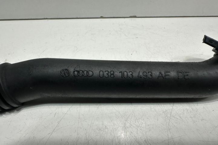 Furtun epurator 038103493 Volkswagen VW Passat B6