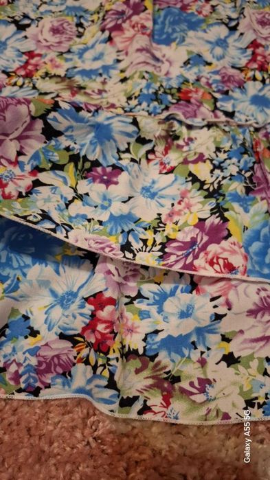 Нова       Рокля