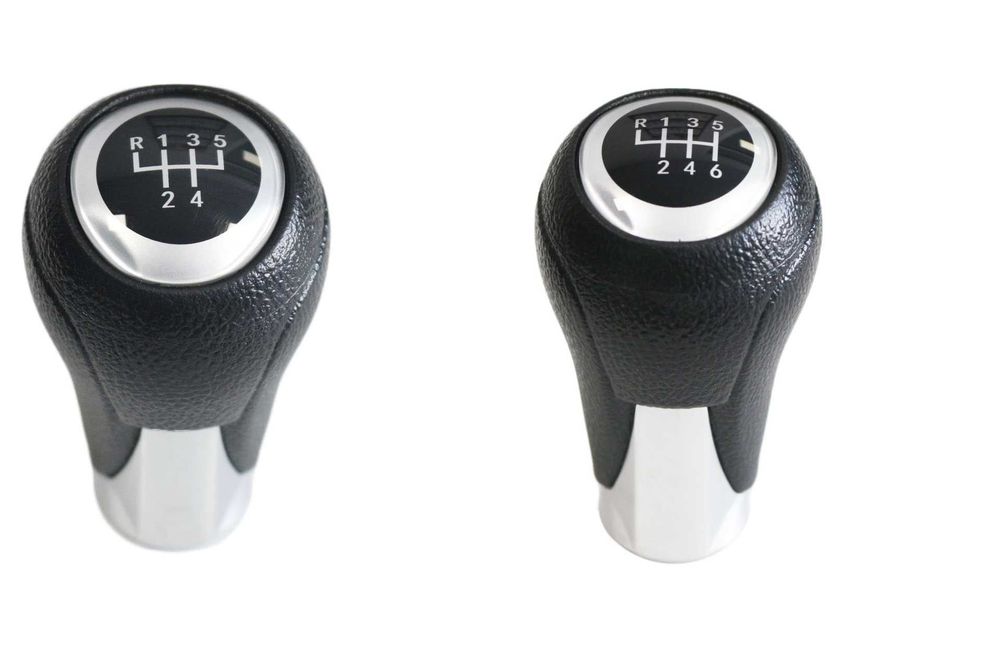 Топка за скоростен лост черна Мазда Mazda 2 3 6 CX-3 CX-5 6 скорости