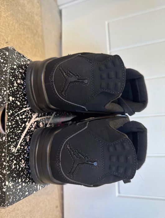 Jordan 4 Black Cat