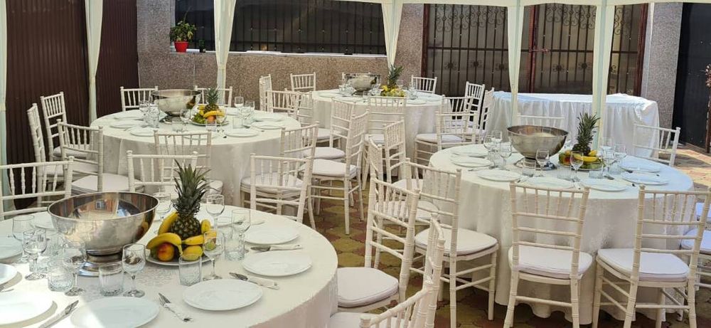 Cort scaune CHIAVARI ALBE mese vesela pt evenimente