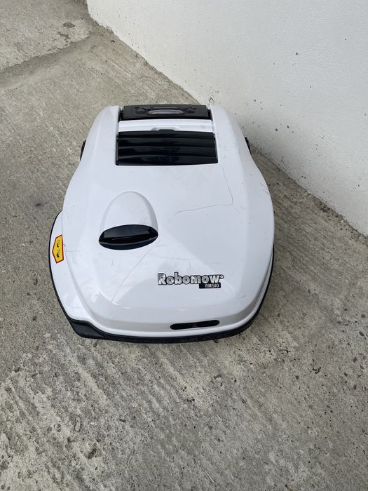Robot tuns iarba Robomow RM510