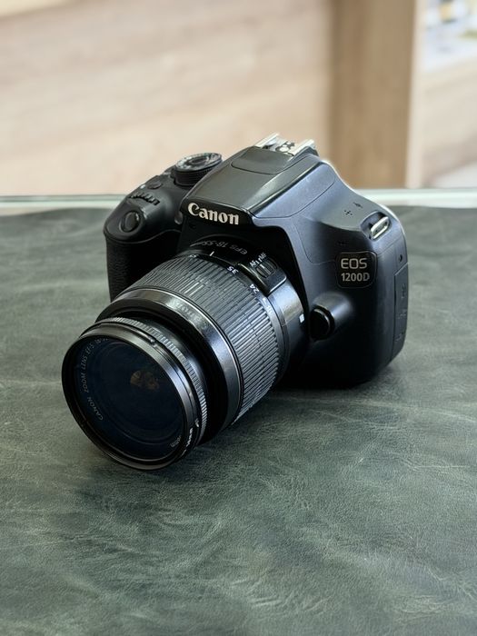 Фотоаппарат Canon EOS 1200D 256GB