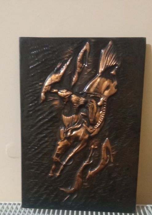 Вазочка и чайник.