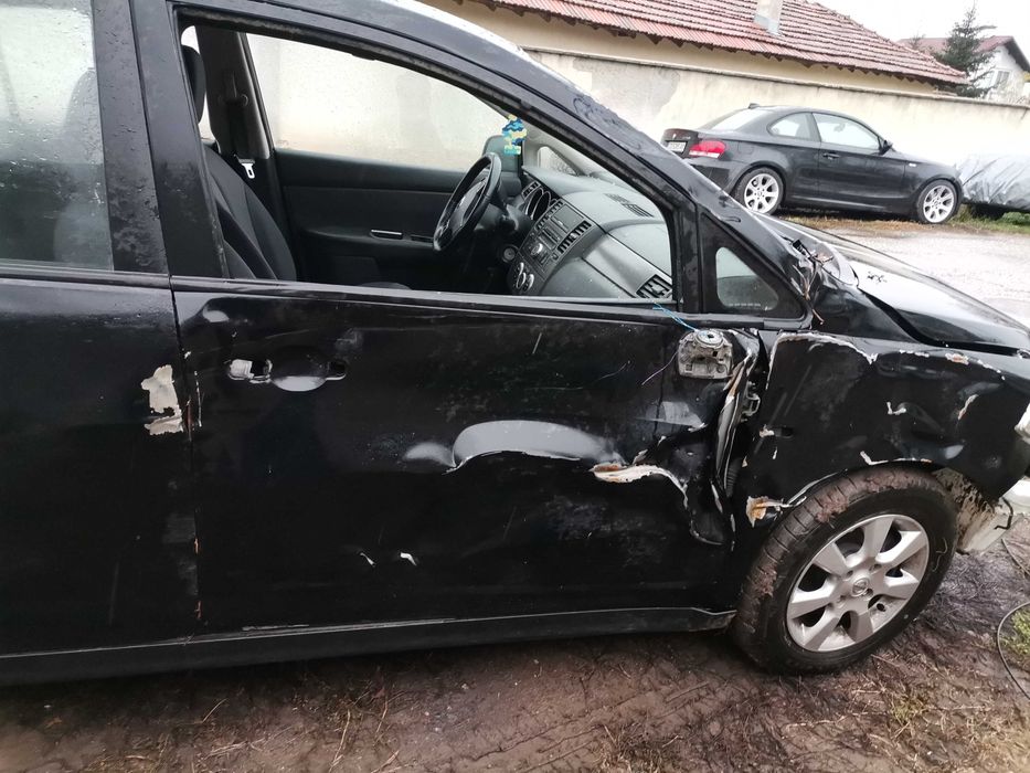 Nissan Tiida 1.6 HR16DE на части.