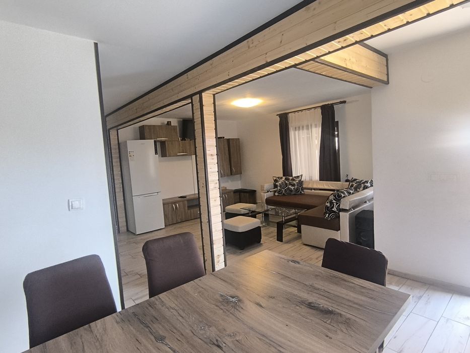 CABANA "SONIA 2" Ciubar cu Jacuzzi 4 dormitoare