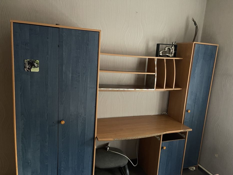 Шкаф с рабочим столом+ тумба в подарок