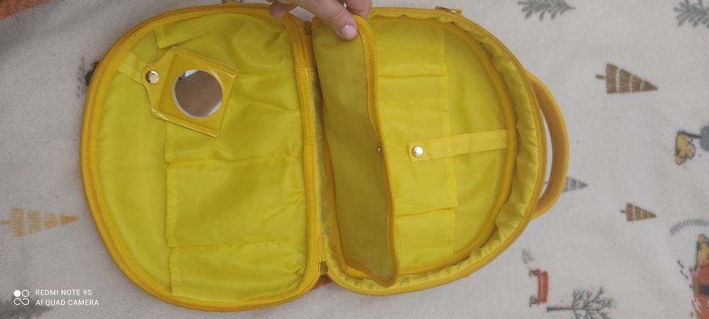 Для косметики 1000 тг