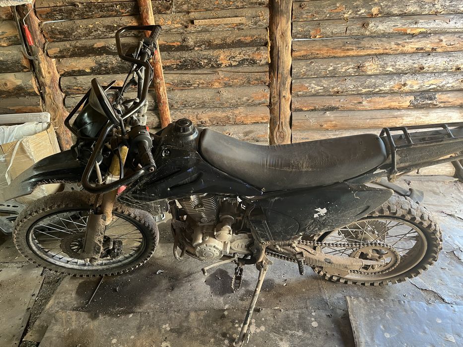 Продам эндуро 250 кубов