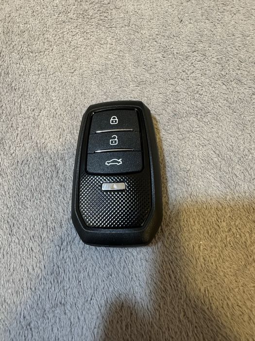 Ключ toyota lexus