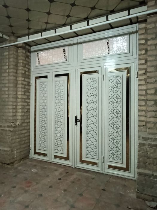 Temir darvoza va eshiklar