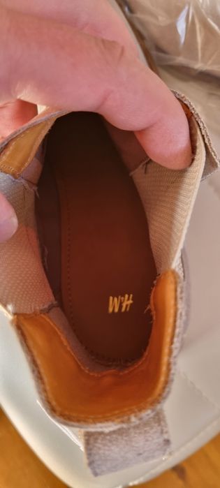Боти H&M НОВИ...