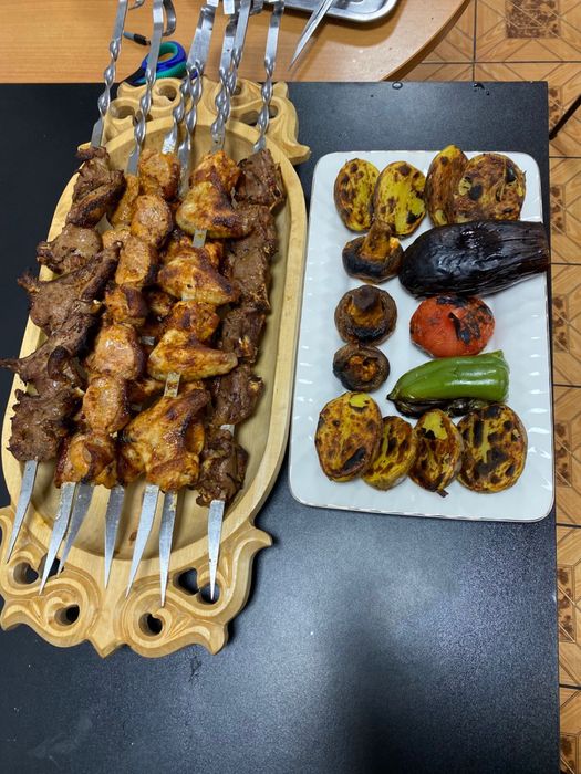 Продаеться шашлычная зона