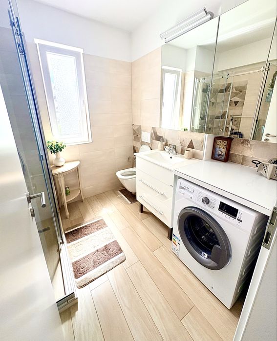 Proprietar vand apartament 2 camere 60 mp