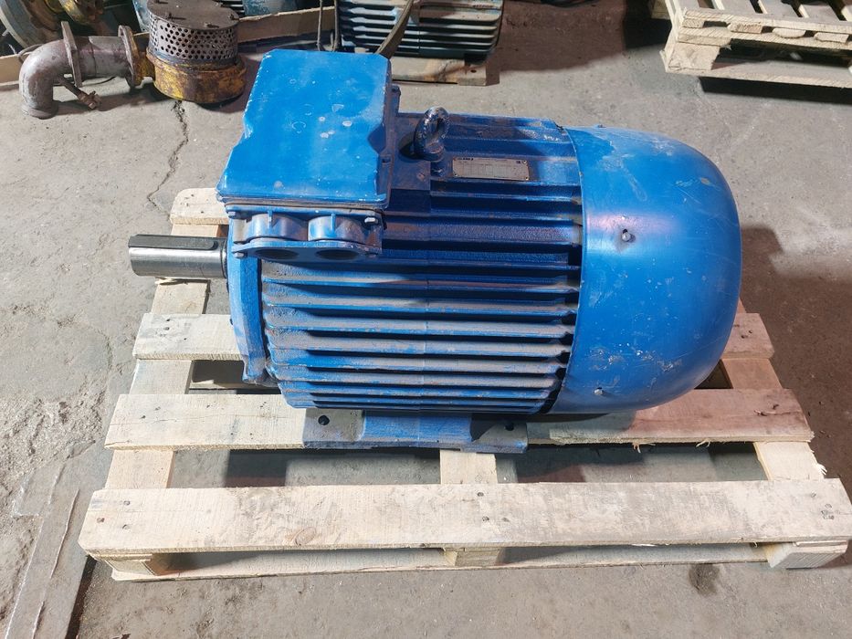 Электродвигатель продам