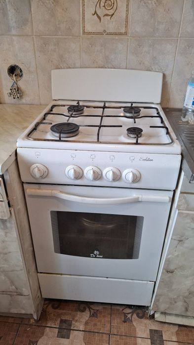 Машинка, газ.плита, холодильник