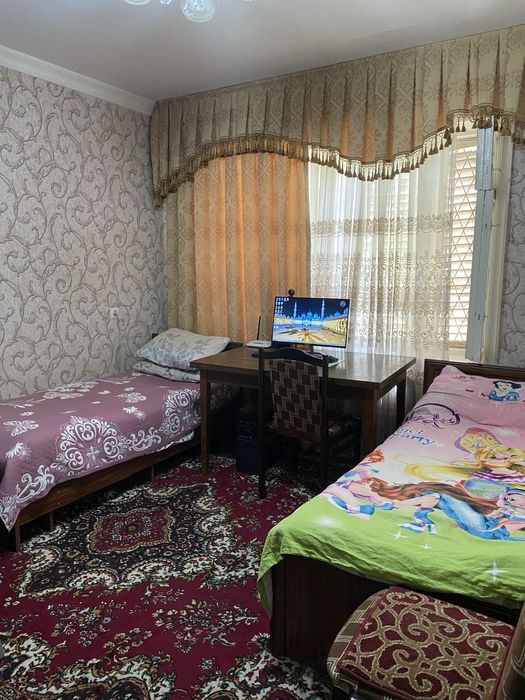 Продается 3х-комнатная квартира под офис на Юнусабаде Ц-6   77 серия