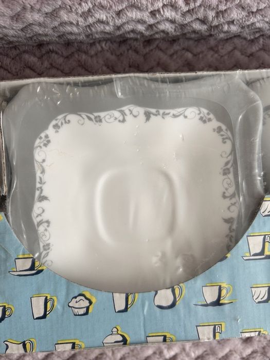 Набор посуды новый