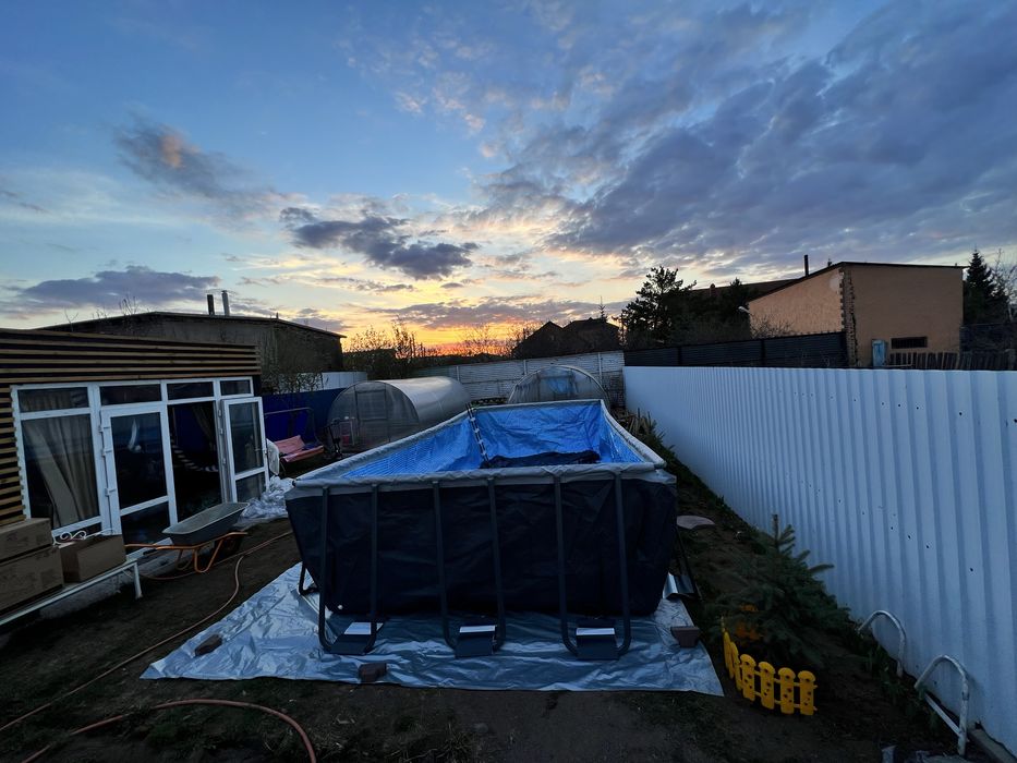 Каркасный бассейн intex 732 см длина.