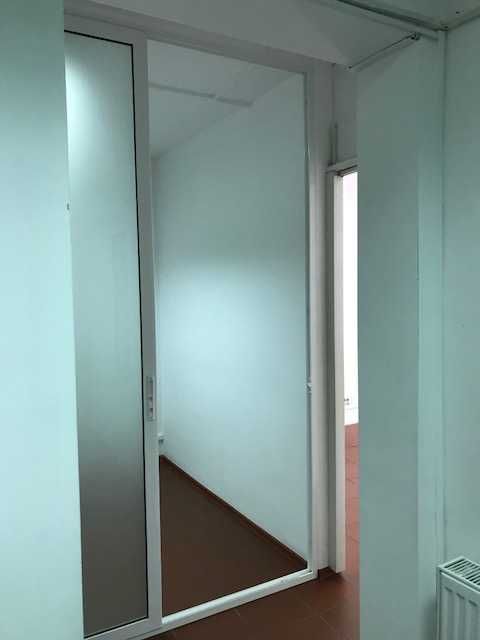 Inchiriez spatiu comercial