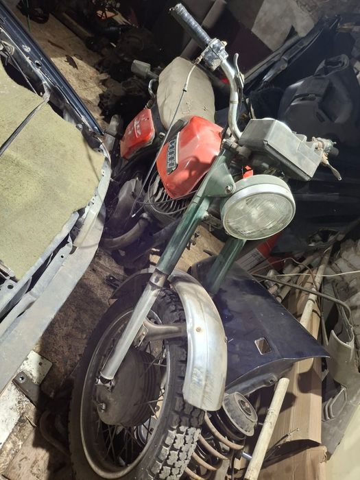 Продам Иж планета 4