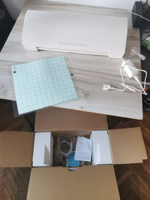 Cutter plotter Silhouette CAMEO 3