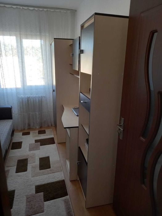 Apartament 3 camere Resita , Victoria